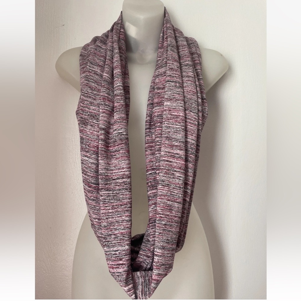 Lululemon Vinyasa Scarf